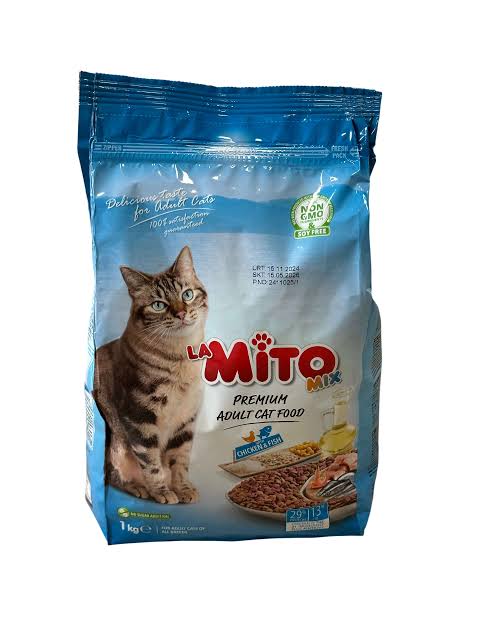 Premium hrana za macke riba i piletina (cena za 1 kg)